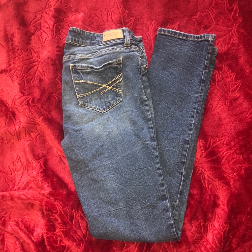 AÈROPOSTALE JEANS!